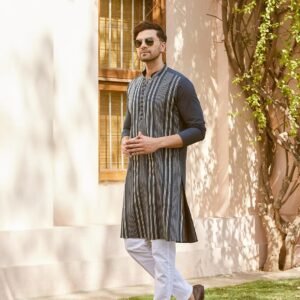 Gota Strips and Sequins Embroidered Pure Cotton Straight Kurta - Image 3